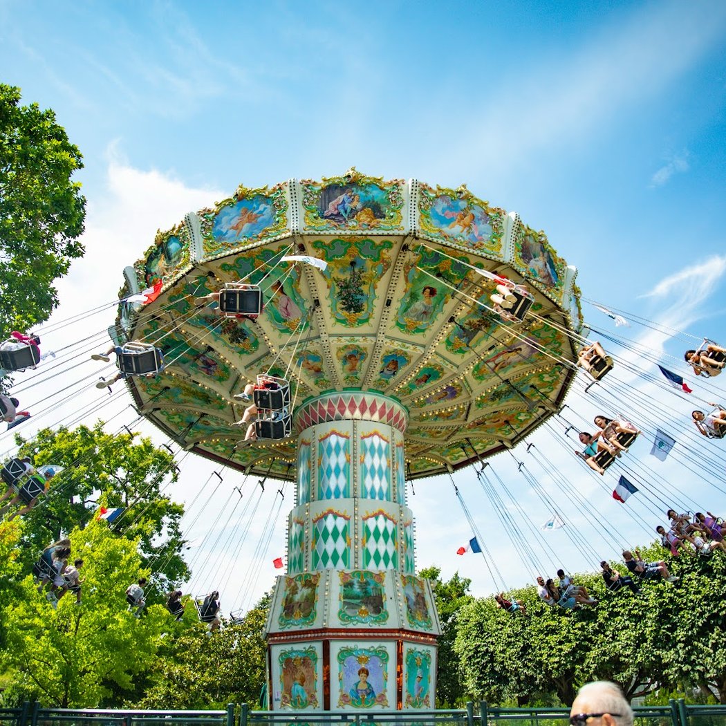 Happy Holi at Jardin d'Acclimatation 1